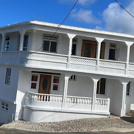 The Golden Inn Marigot Dış mekan fotoğraf